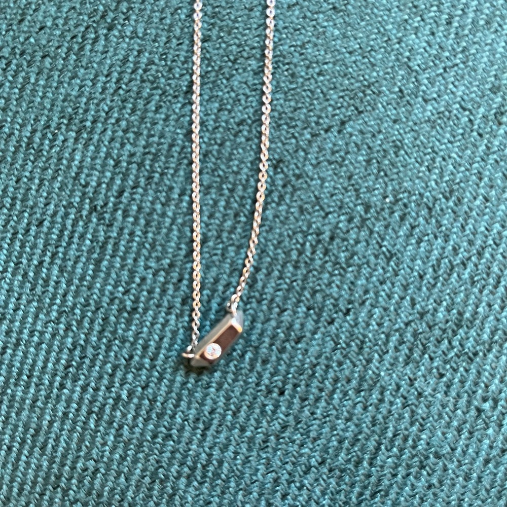 Kendra Scott silver necklace